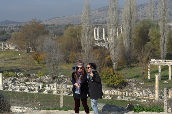 Dünyanın ilk güzellik yarışması